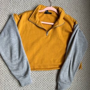 Color Block Cropped Quarter Zip Size S